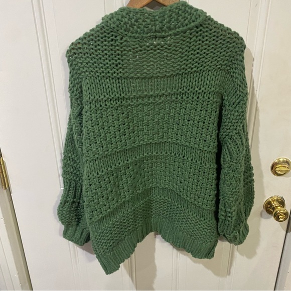 Altar'd State Green Chunky Knit Cardigan - Picture 6 of 7